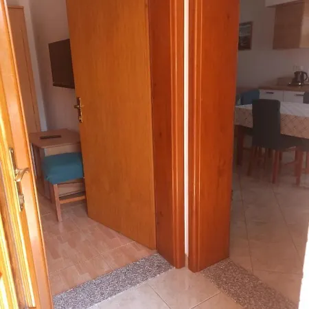 Sid Apartment *